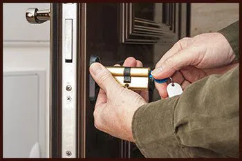Usa Locksmith Service Culver City, CA 310-955-1725 - 3-locksmith-key-service